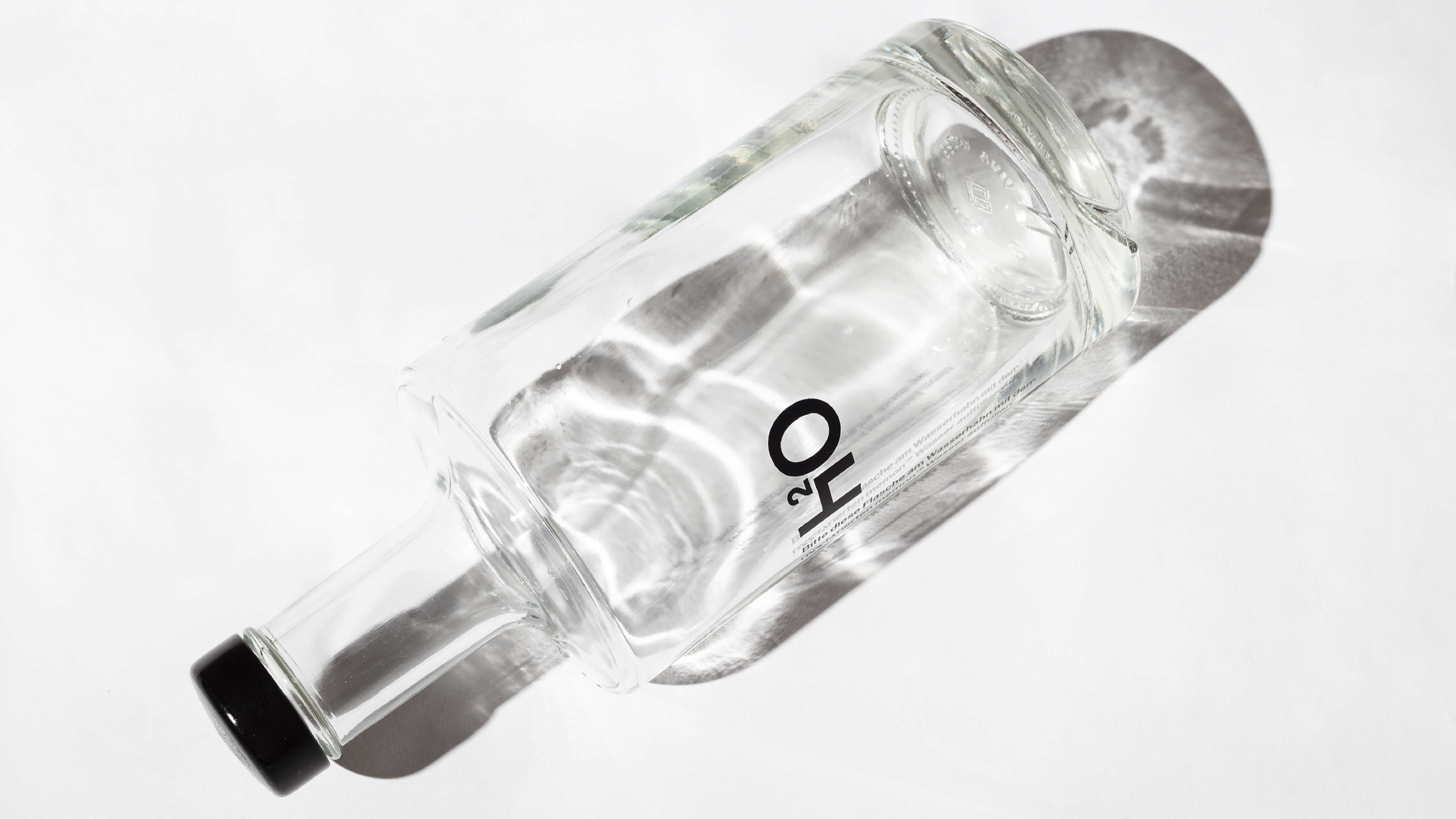 H’Otello, Bottle